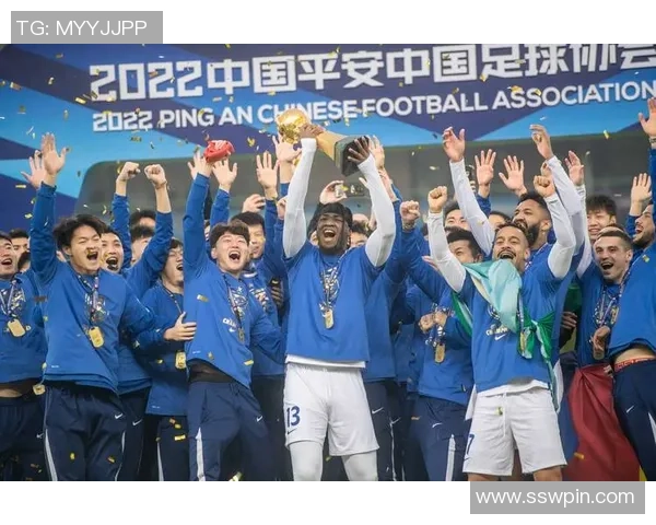 武汉足球队中路突破的优势与挑战分析及未来发展方向探讨